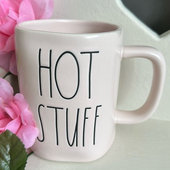 🩷HOT STUFF Mug by Rae Dunn - Picture 1 of 3